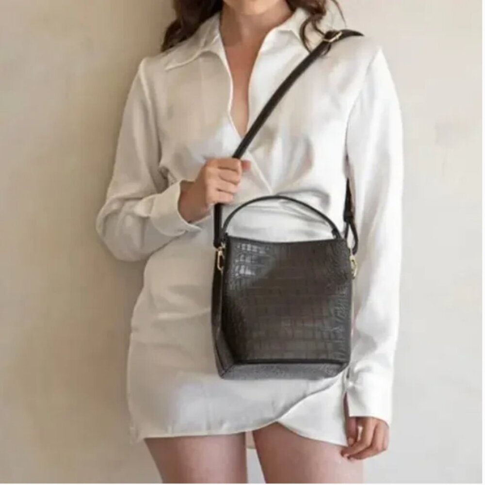 NWT AOTA Black Crossbody Top Handle Bucket Bag Croc Embossed (ABBA)